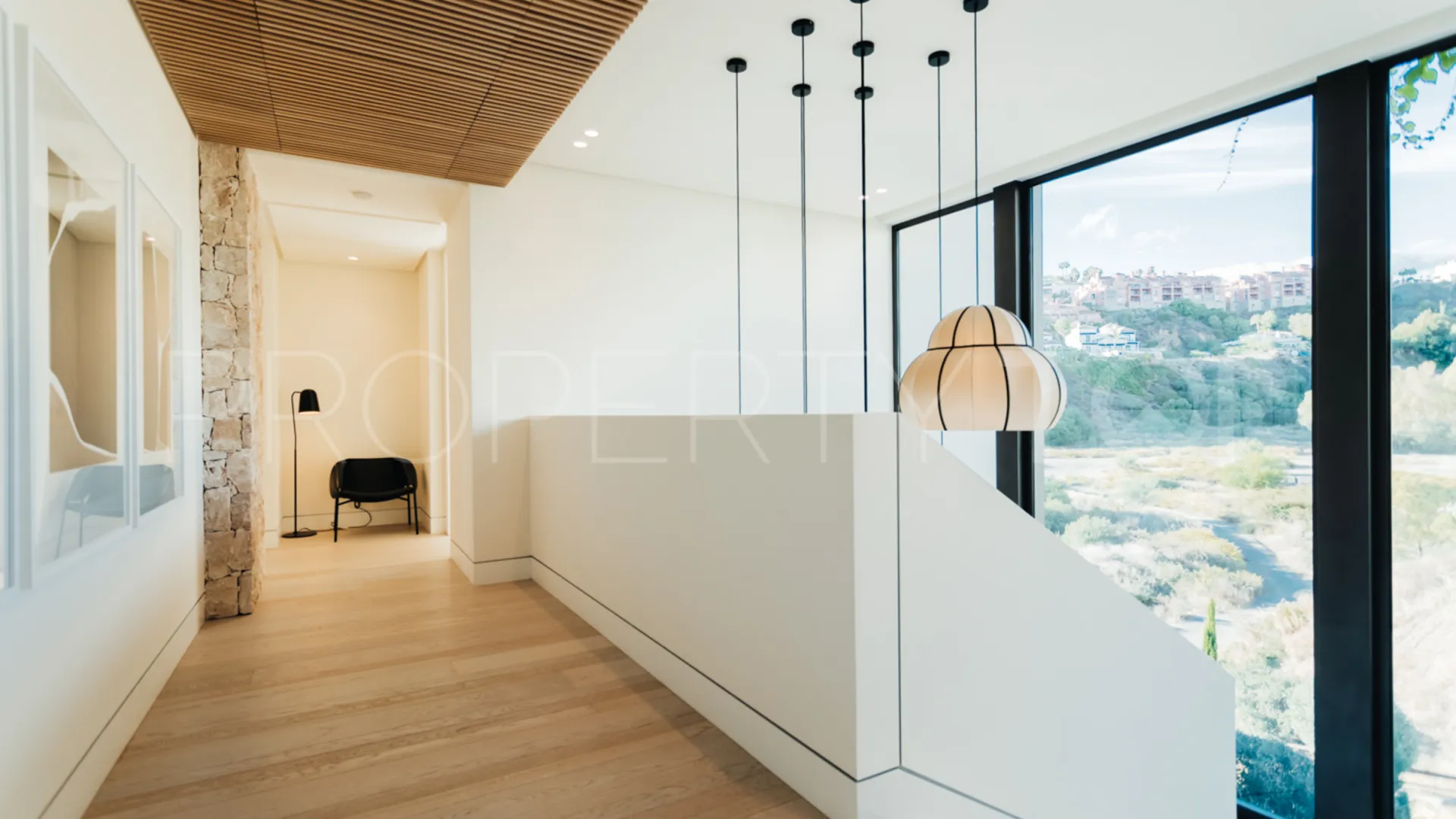 Se vende villa en The Hills con 7 dormitorios