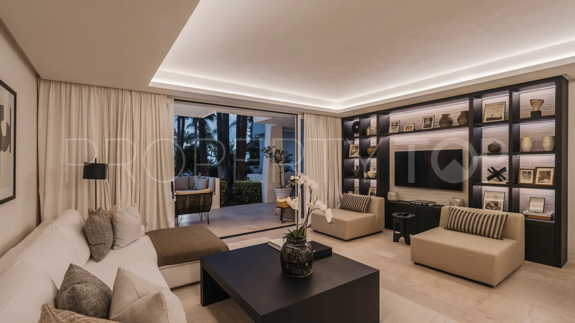 Se vende apartamento con 3 dormitorios en Puente Romano