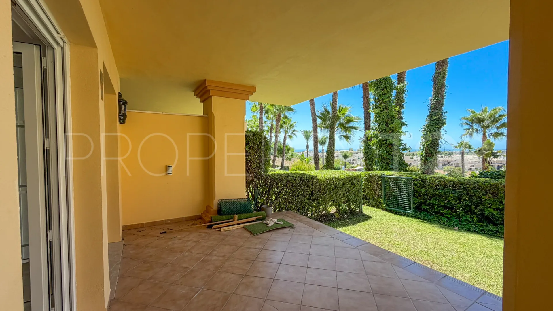 For sale Cumbres del Rodeo ground floor apartment