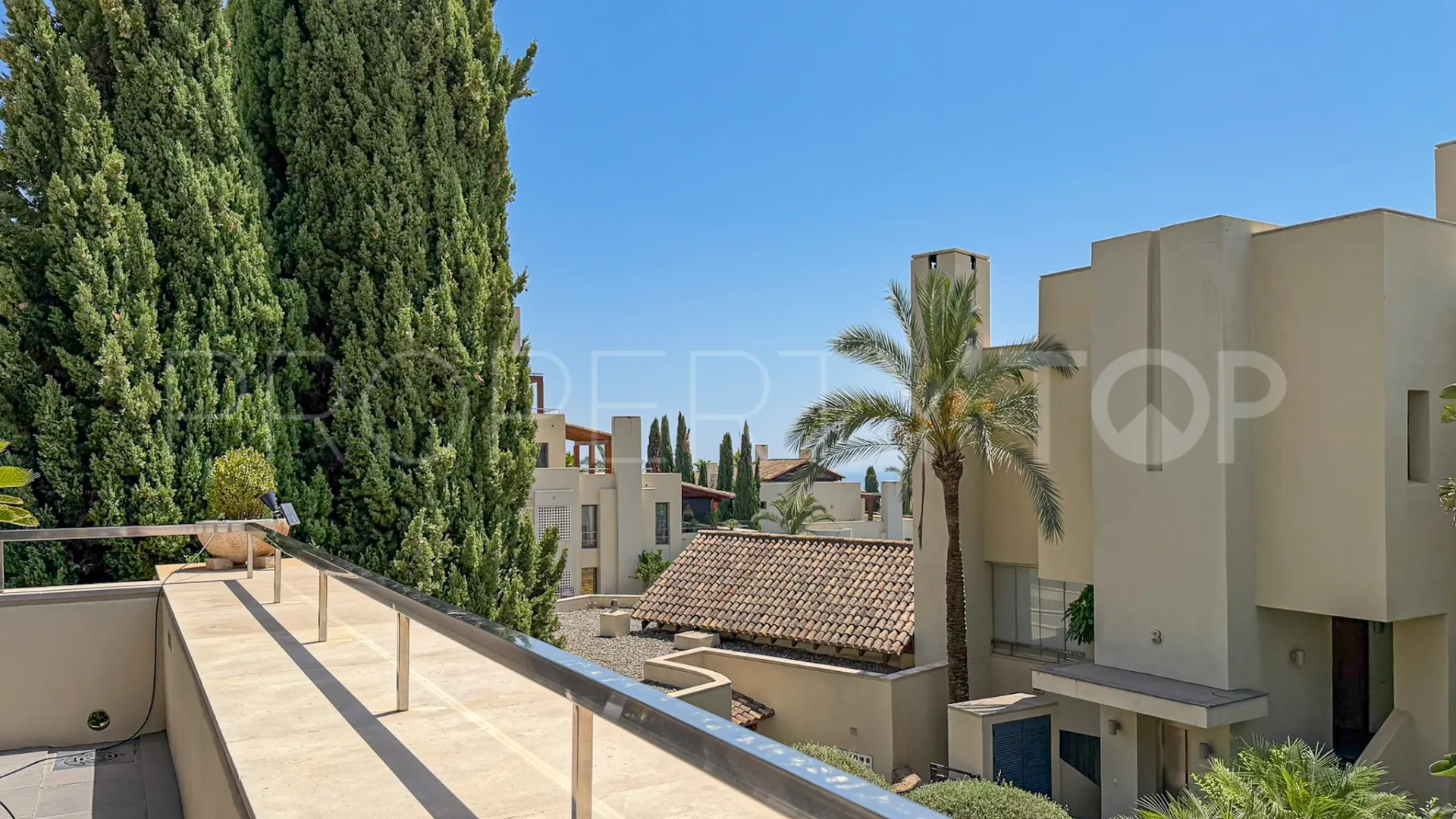 For sale apartment with 3 bedrooms in Imara