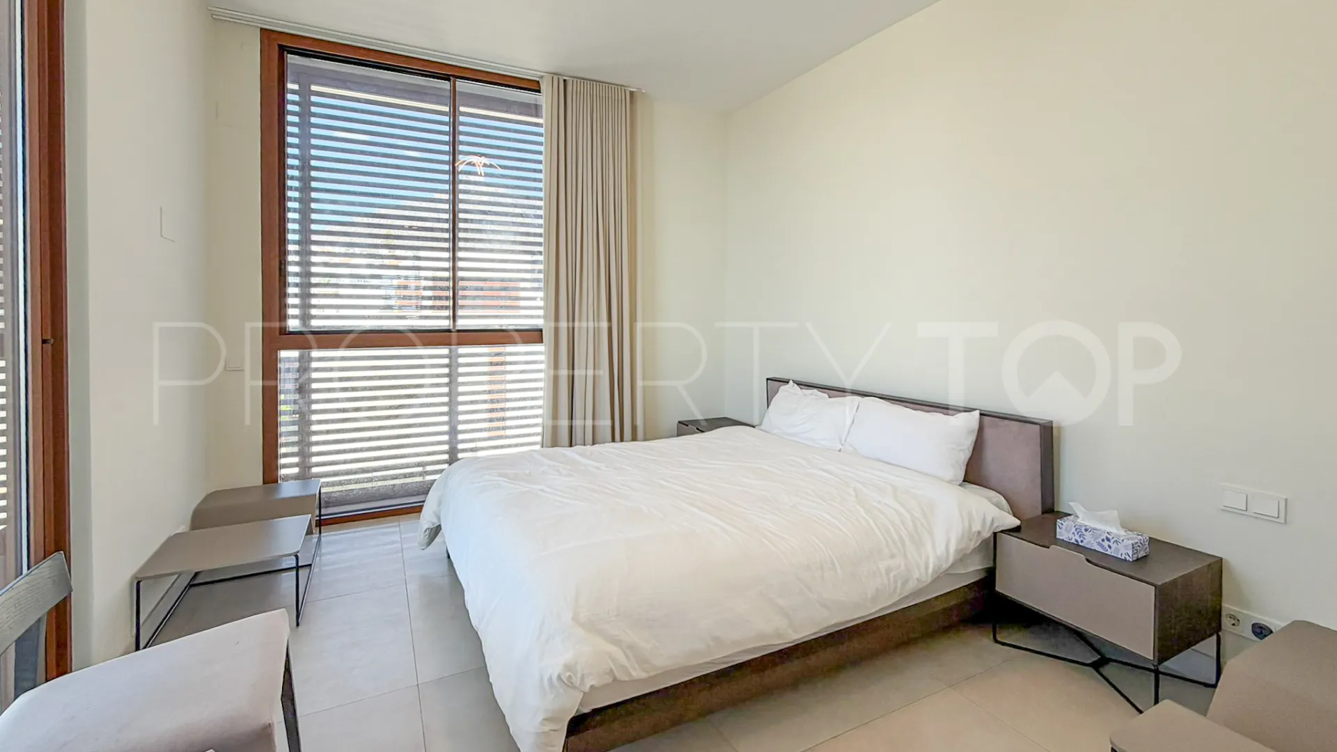 Comprar villa pareada en Marbella Golden Mile