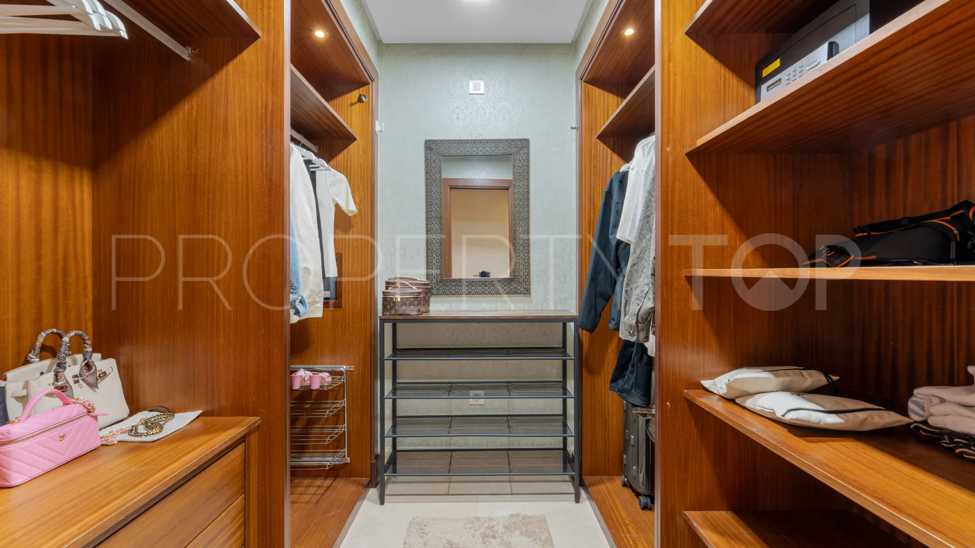 Apartamento planta baja a la venta con 4 dormitorios en Mar Azul