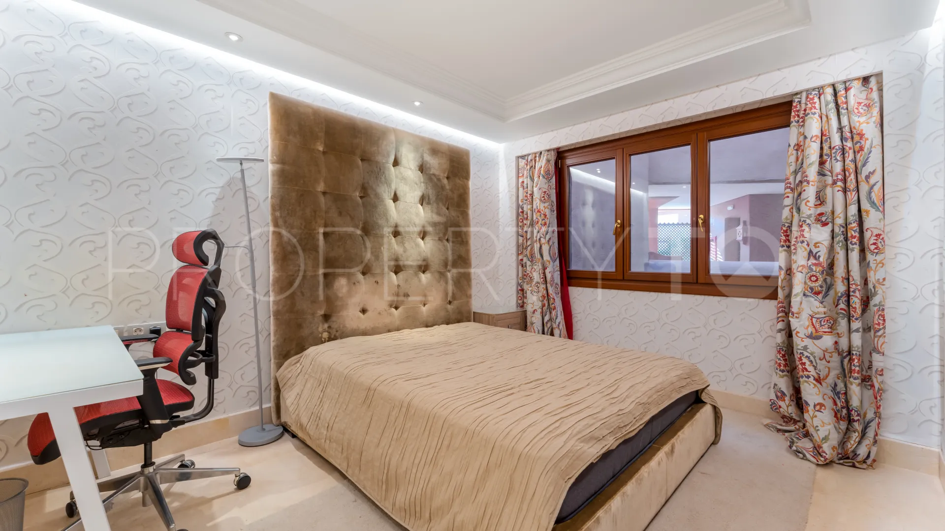 Apartamento planta baja a la venta con 4 dormitorios en Mar Azul