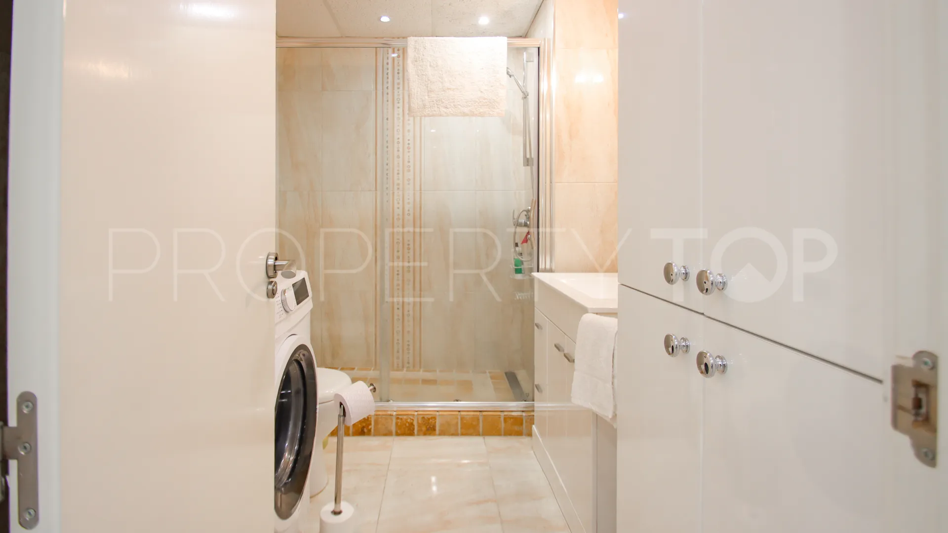 Apartamento en venta en La Carolina
