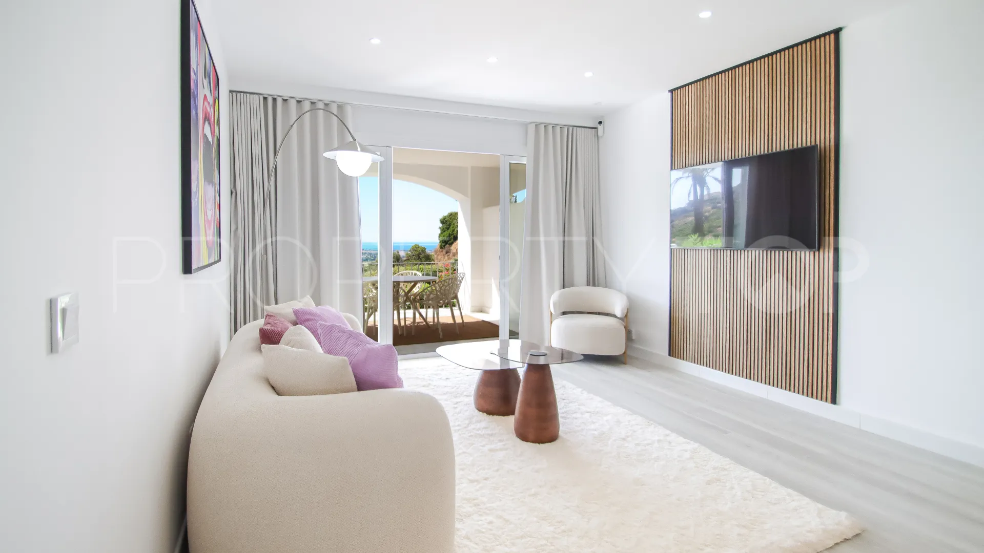 Apartamento planta baja a la venta en Altos de La Quinta