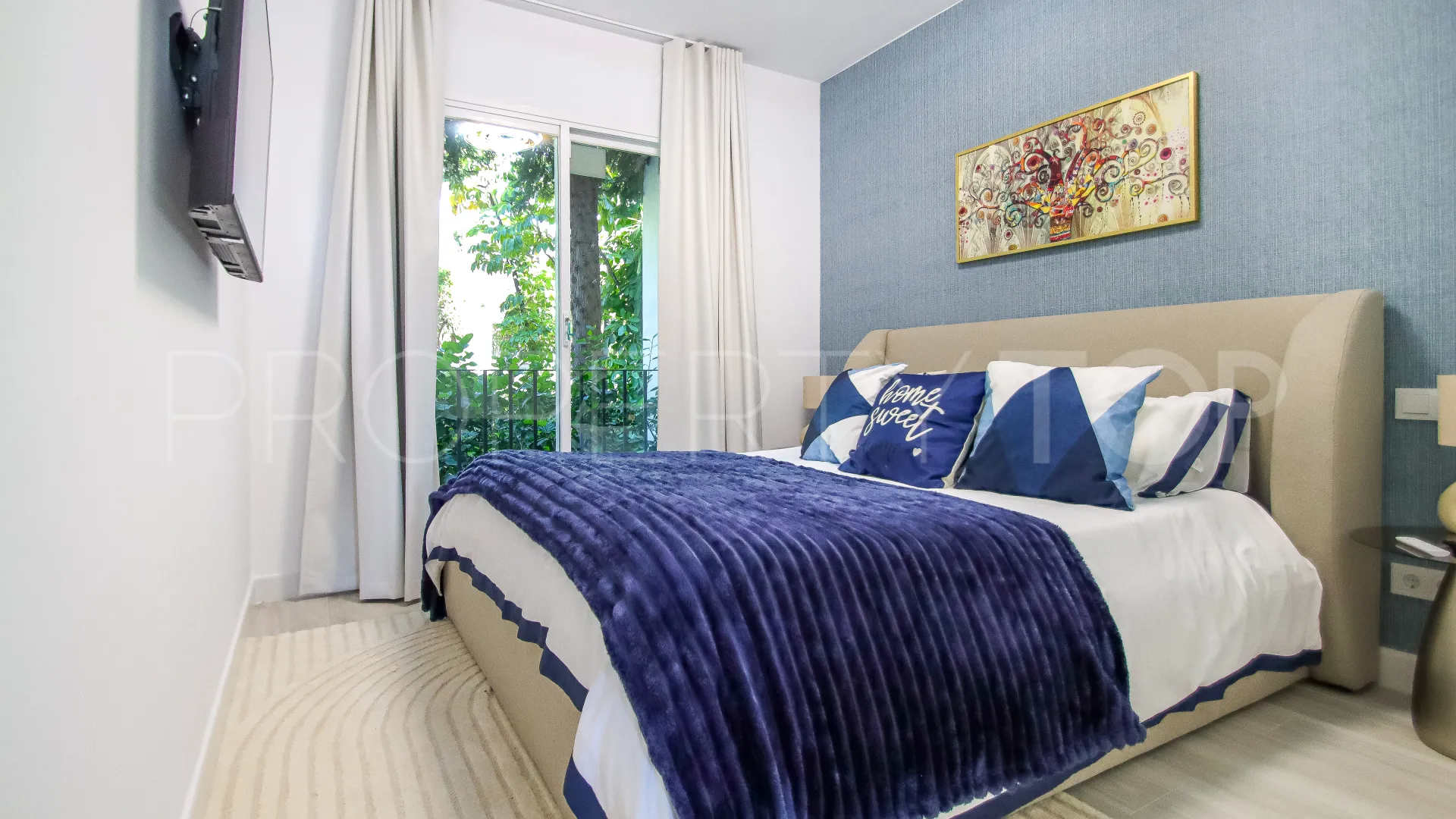 Apartamento planta baja a la venta en Altos de La Quinta