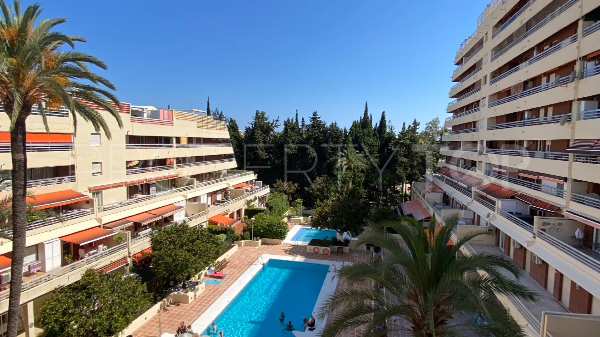 3 bedrooms duplex penthouse in Marbella City for sale