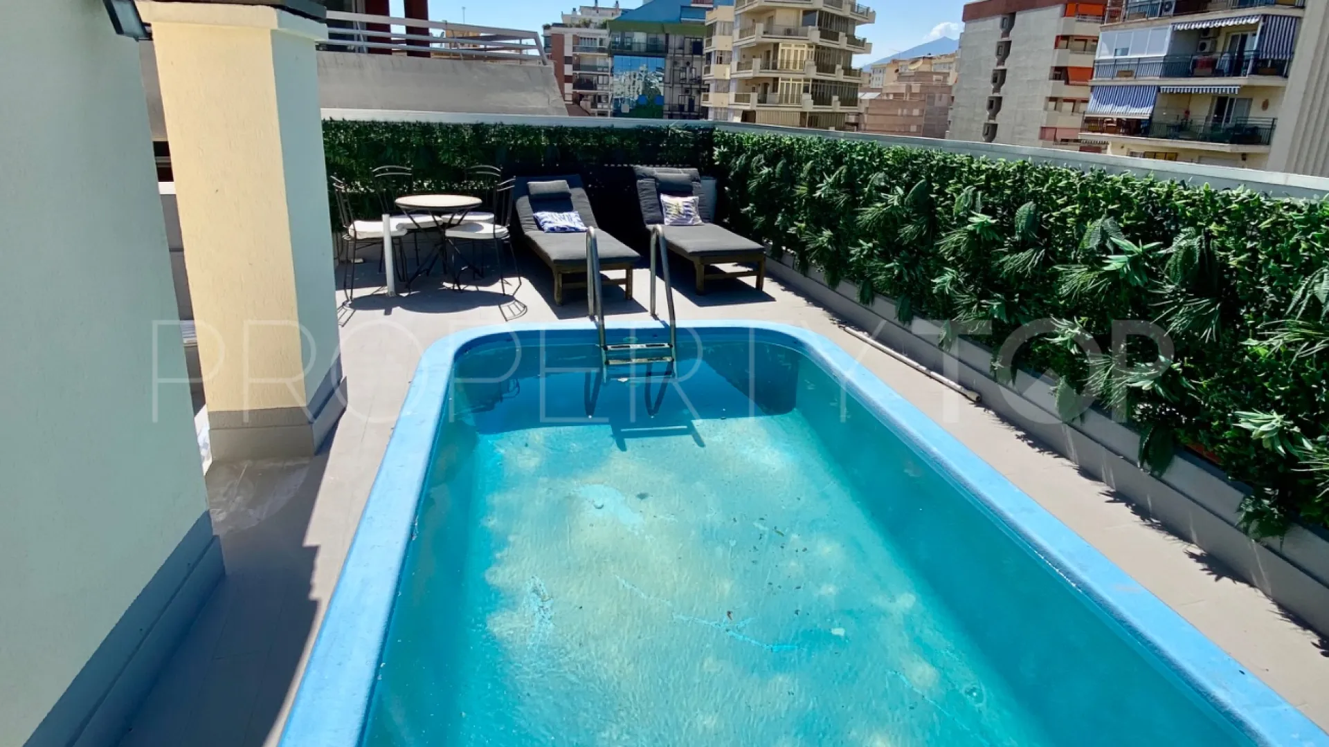 3 bedrooms duplex penthouse in Marbella City for sale