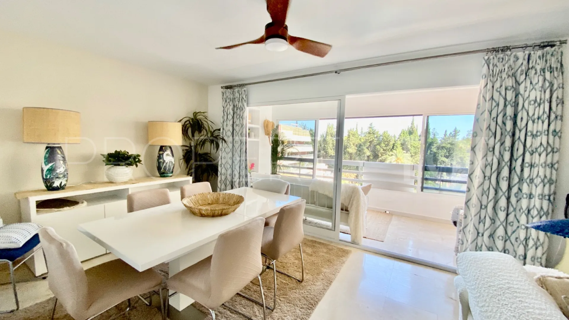 3 bedrooms duplex penthouse in Marbella City for sale