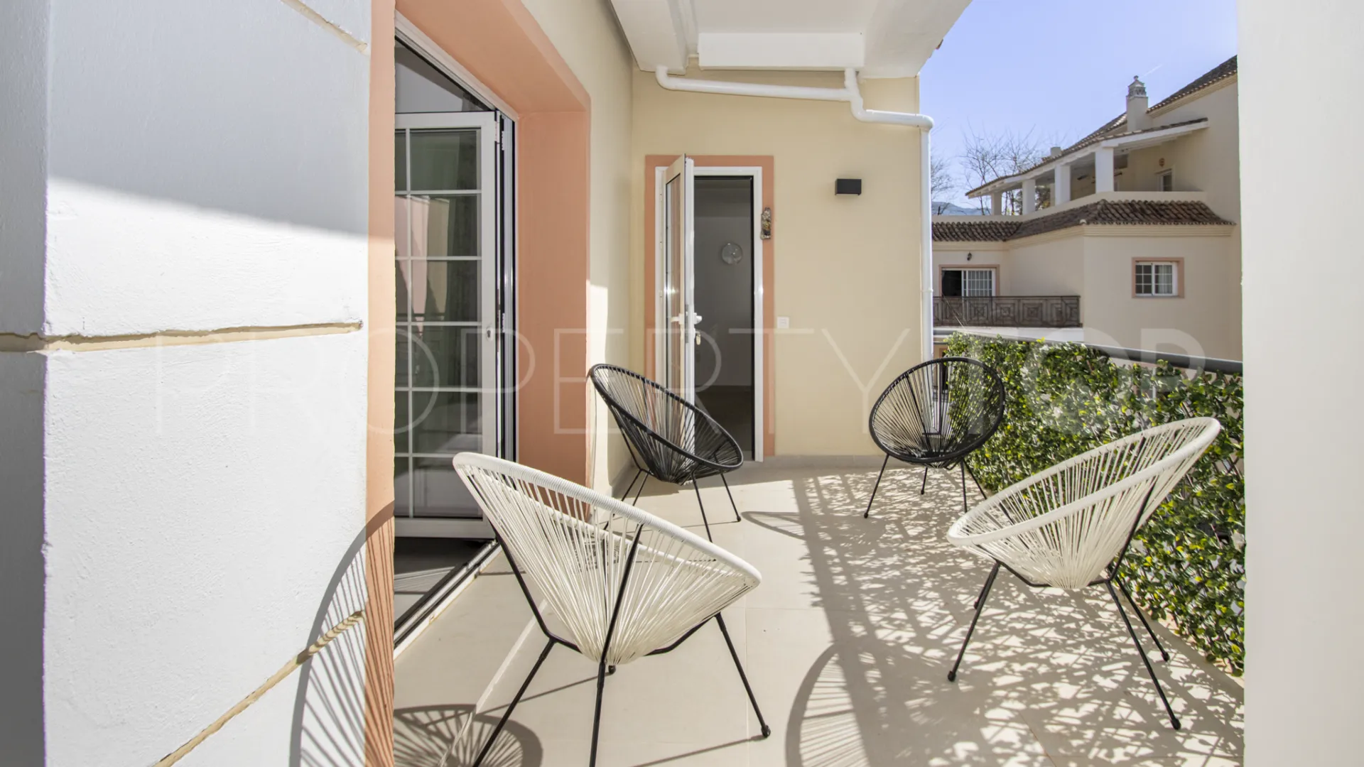 Se vende apartamento en River Garden