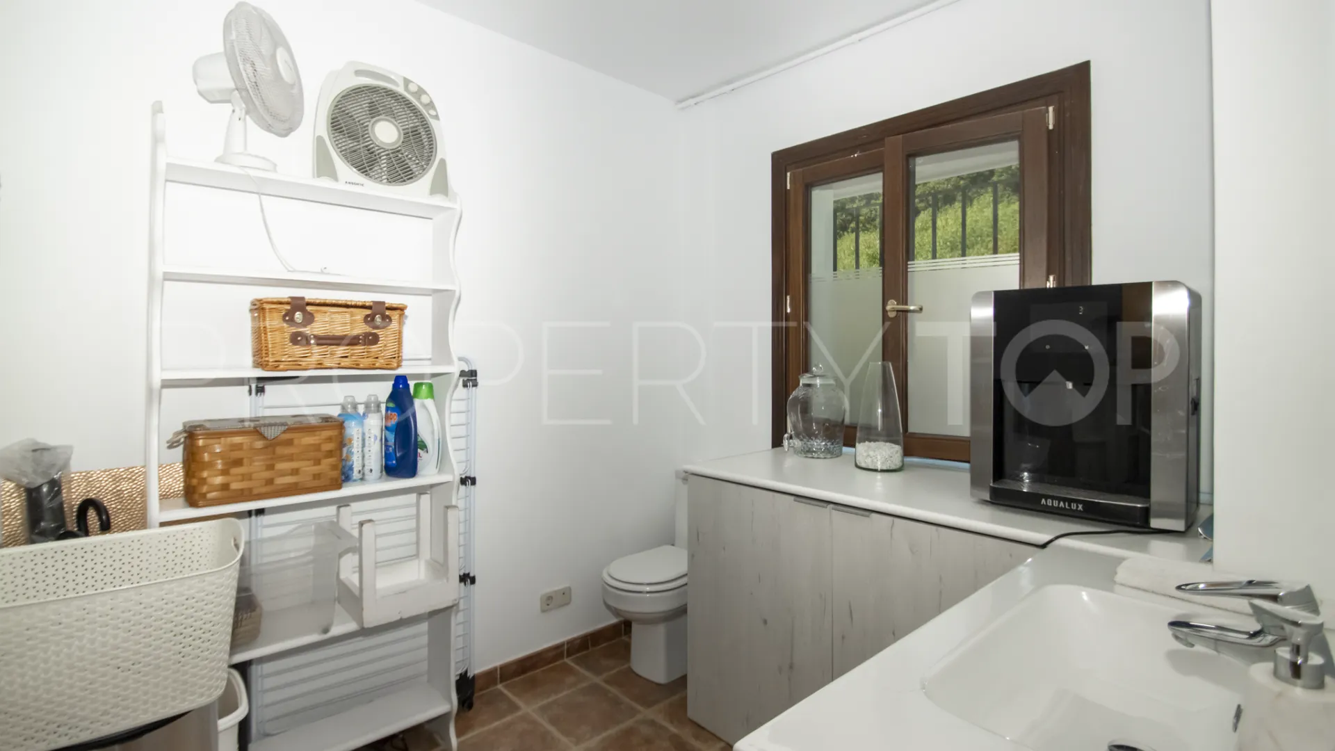 El Paraiso, pareado en venta con 4 dormitorios