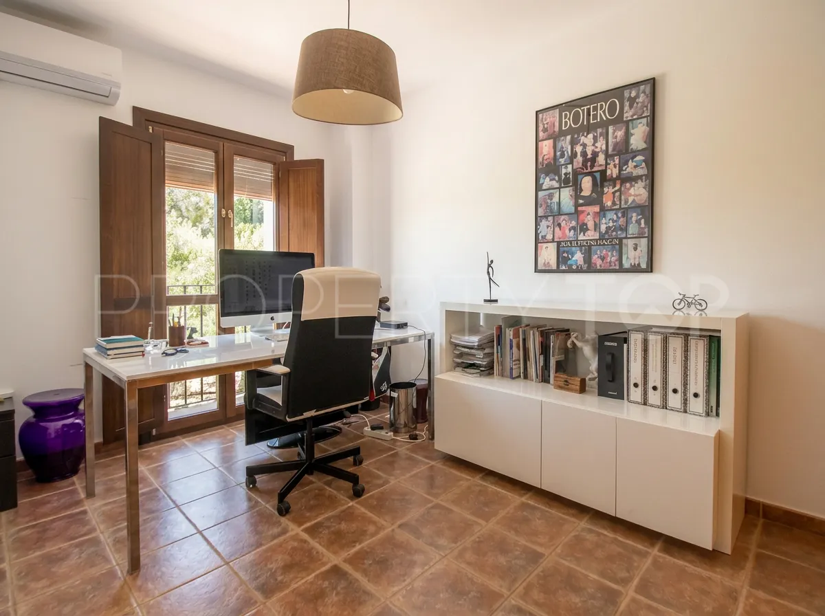 El Paraiso, pareado en venta con 4 dormitorios