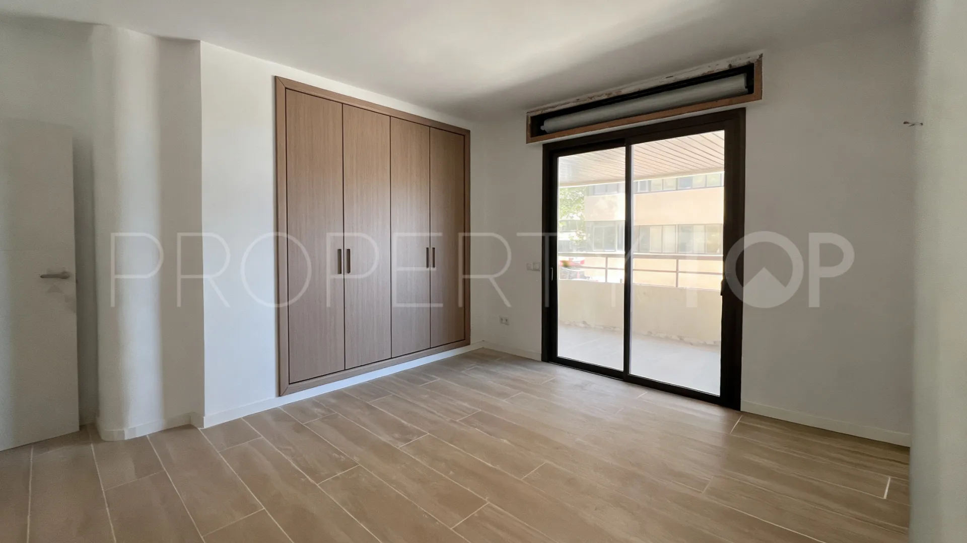 For sale apartment in Marbella City