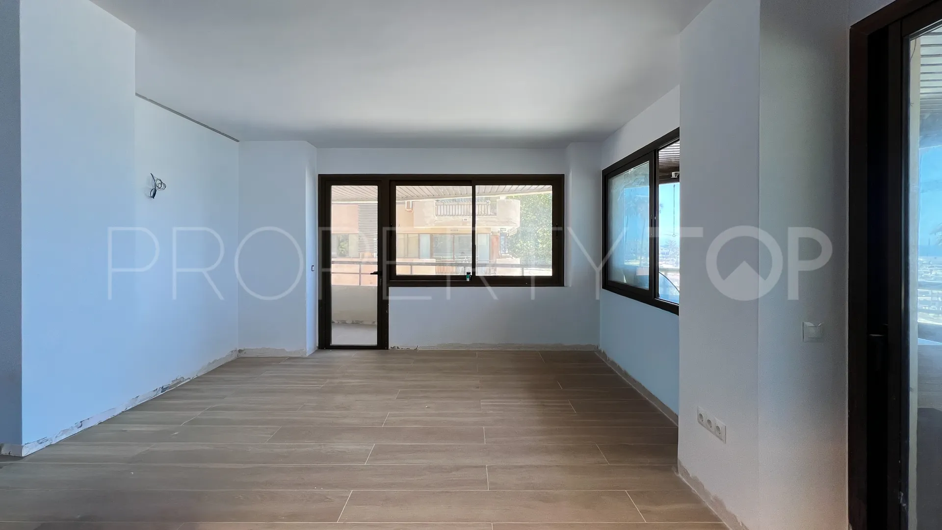 For sale apartment in Marbella City