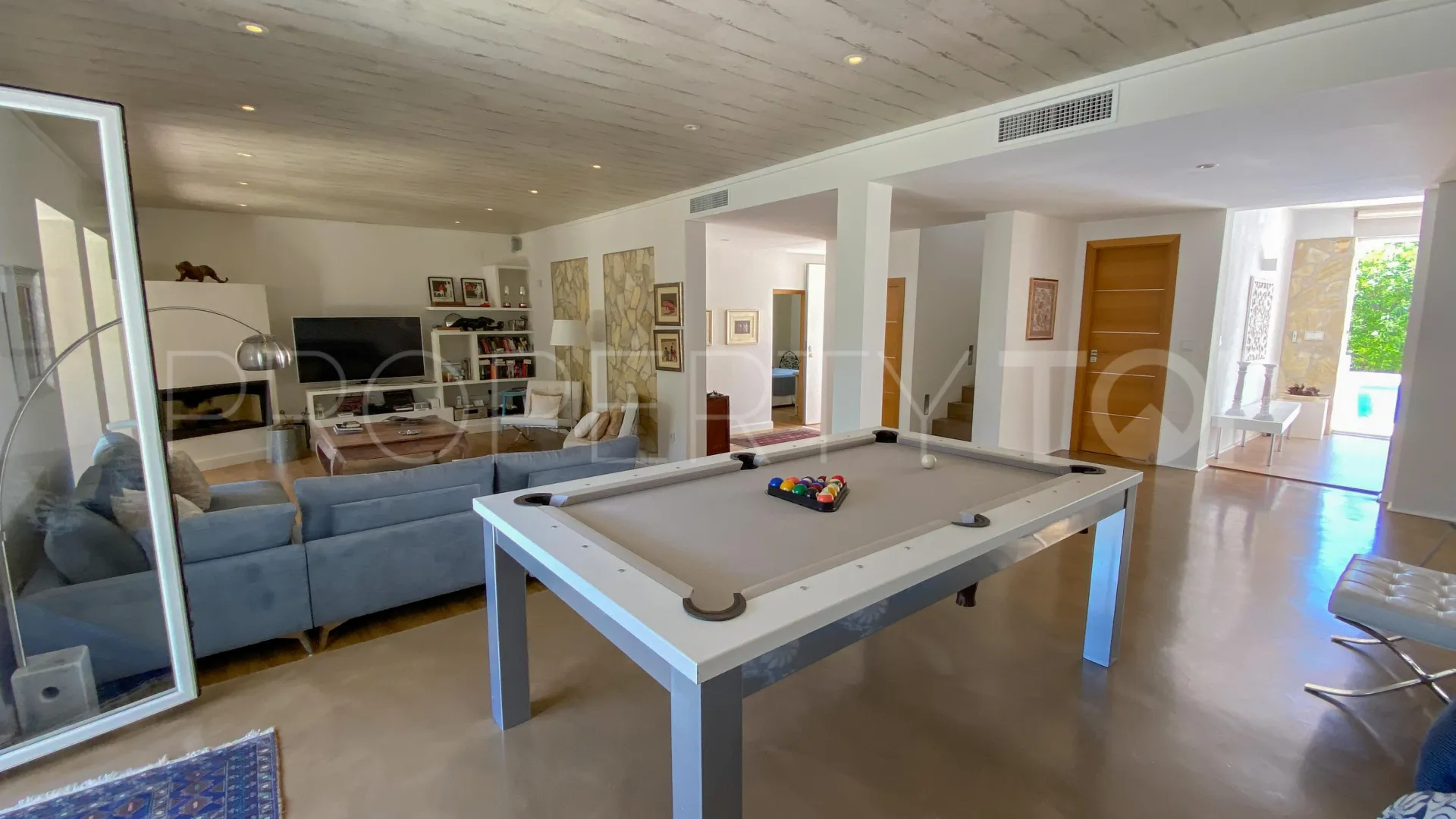 Nueva Andalucia, villa en venta de 5 dormitorios