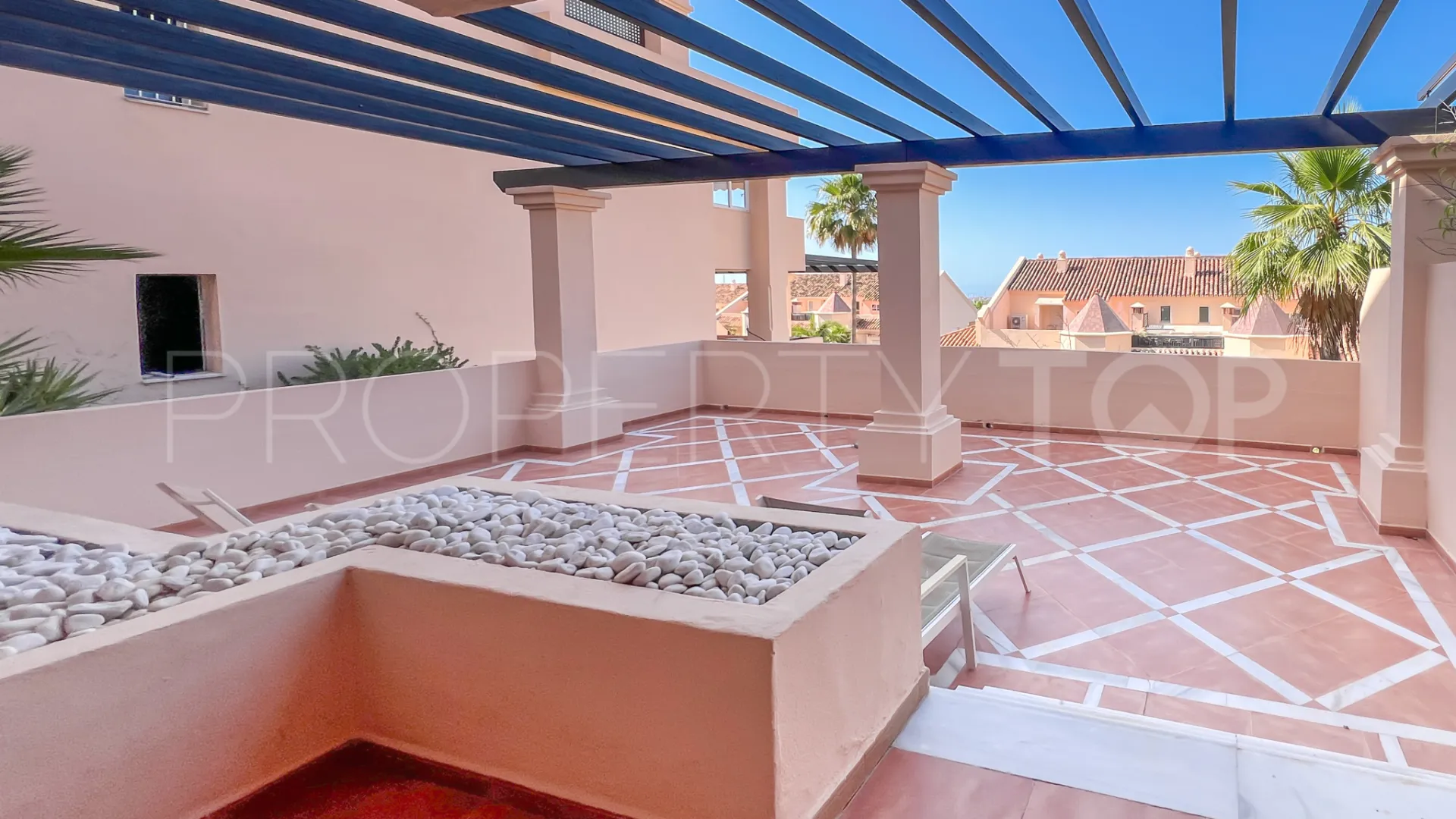 Nueva Andalucia, apartamento a la venta con 2 dormitorios