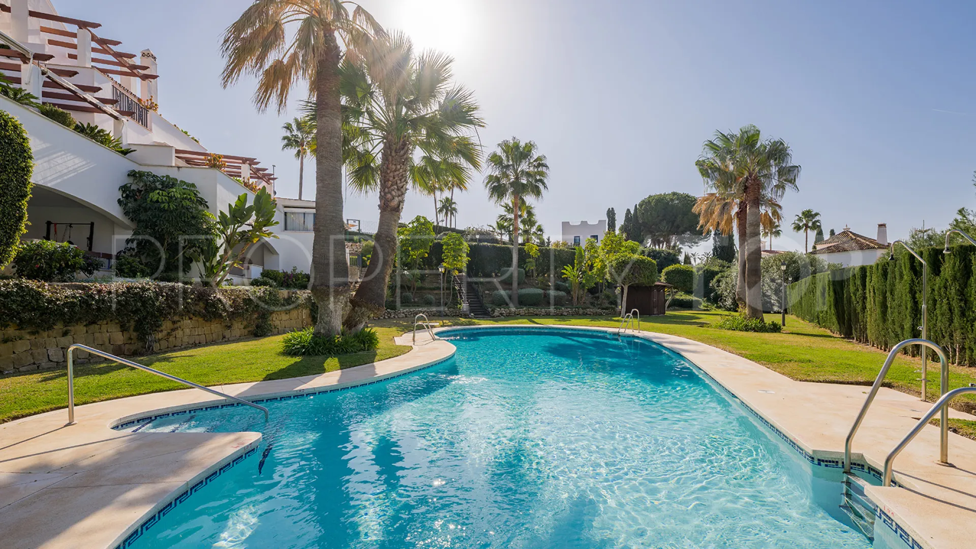Nueva Andalucia, apartamento con 2 dormitorios en venta
