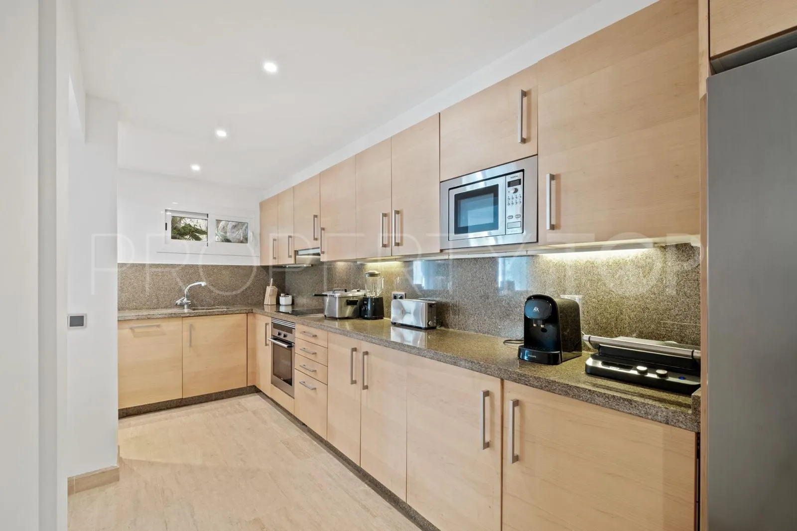 For sale ground floor apartment in Rio Real with 1 bedroom