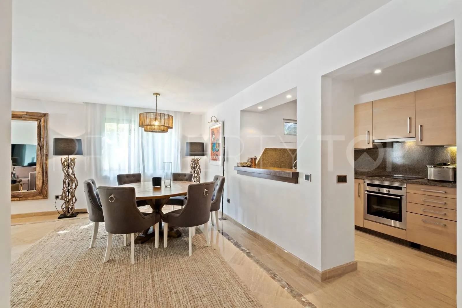 For sale ground floor apartment in Rio Real with 1 bedroom