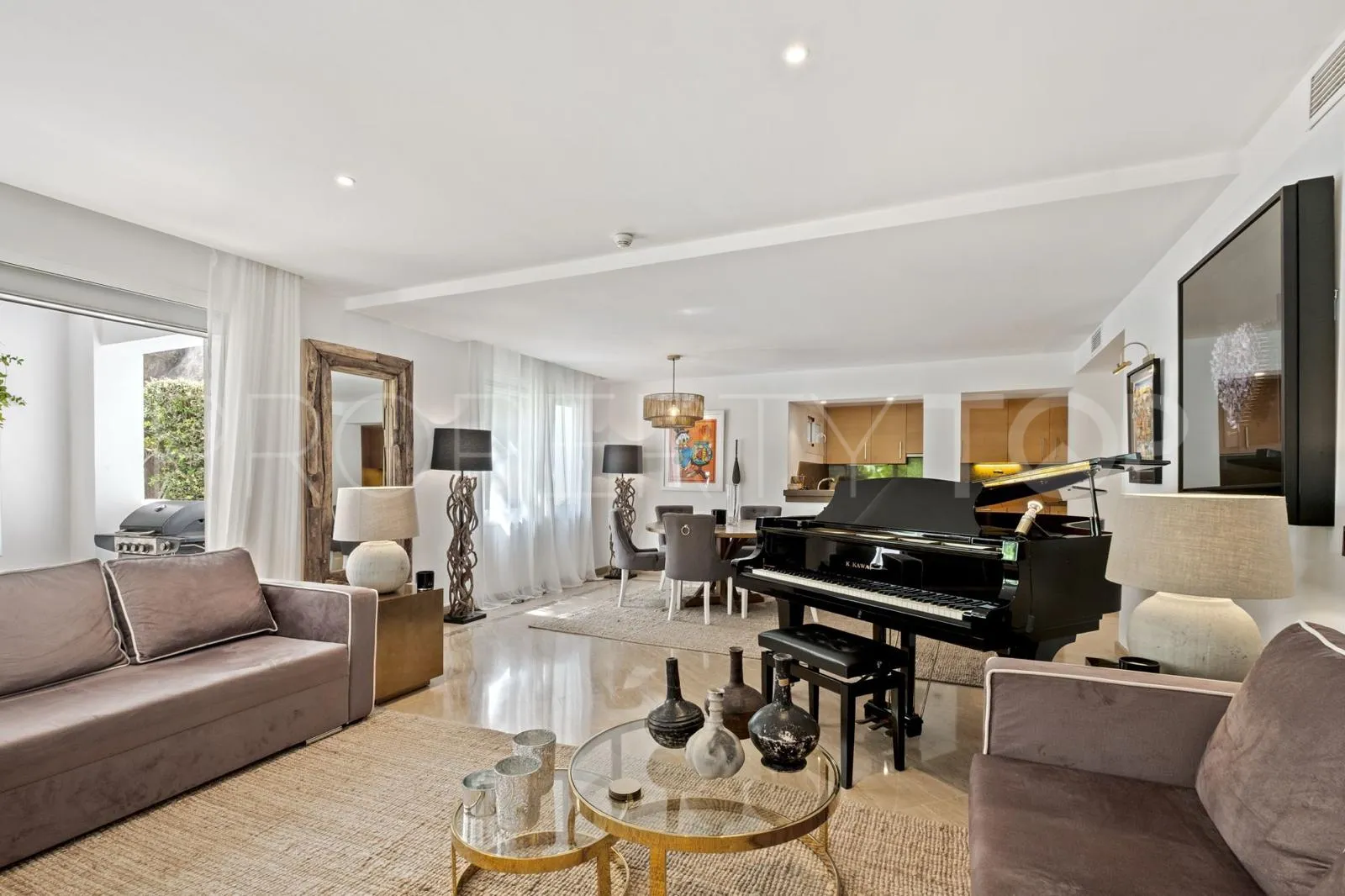 For sale ground floor apartment in Rio Real with 1 bedroom