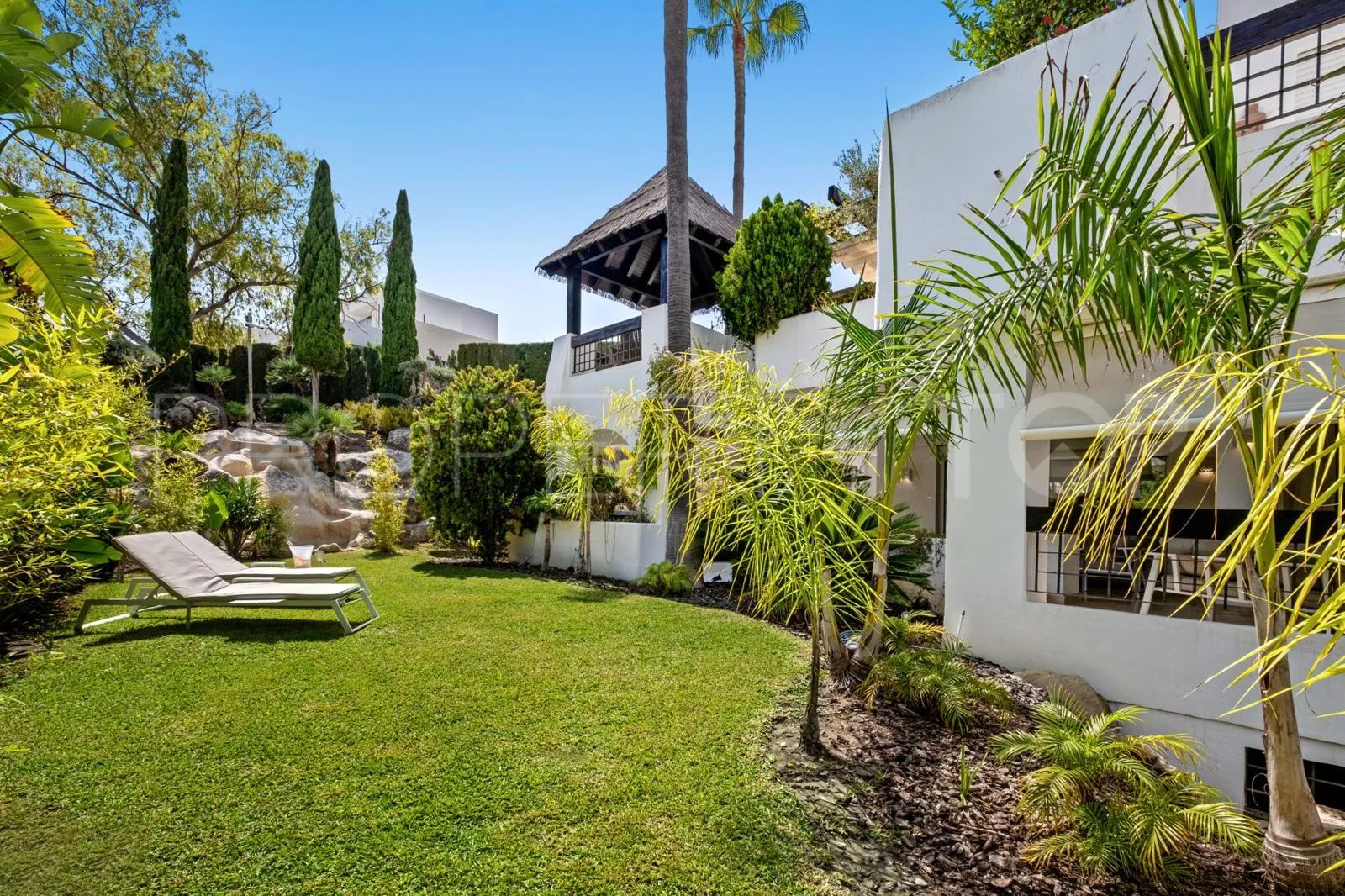 For sale ground floor apartment in Rio Real with 1 bedroom