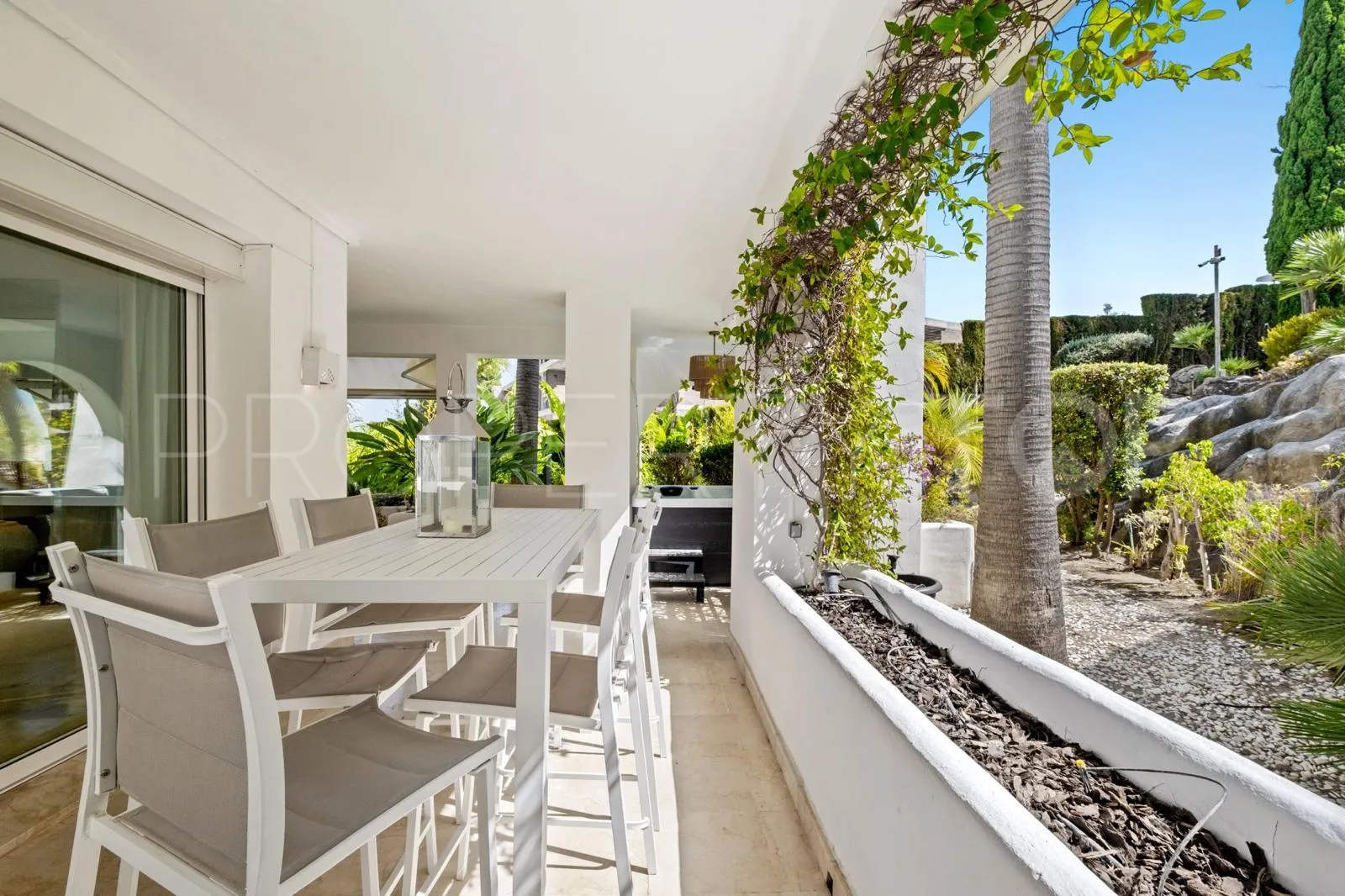 For sale ground floor apartment in Rio Real with 1 bedroom