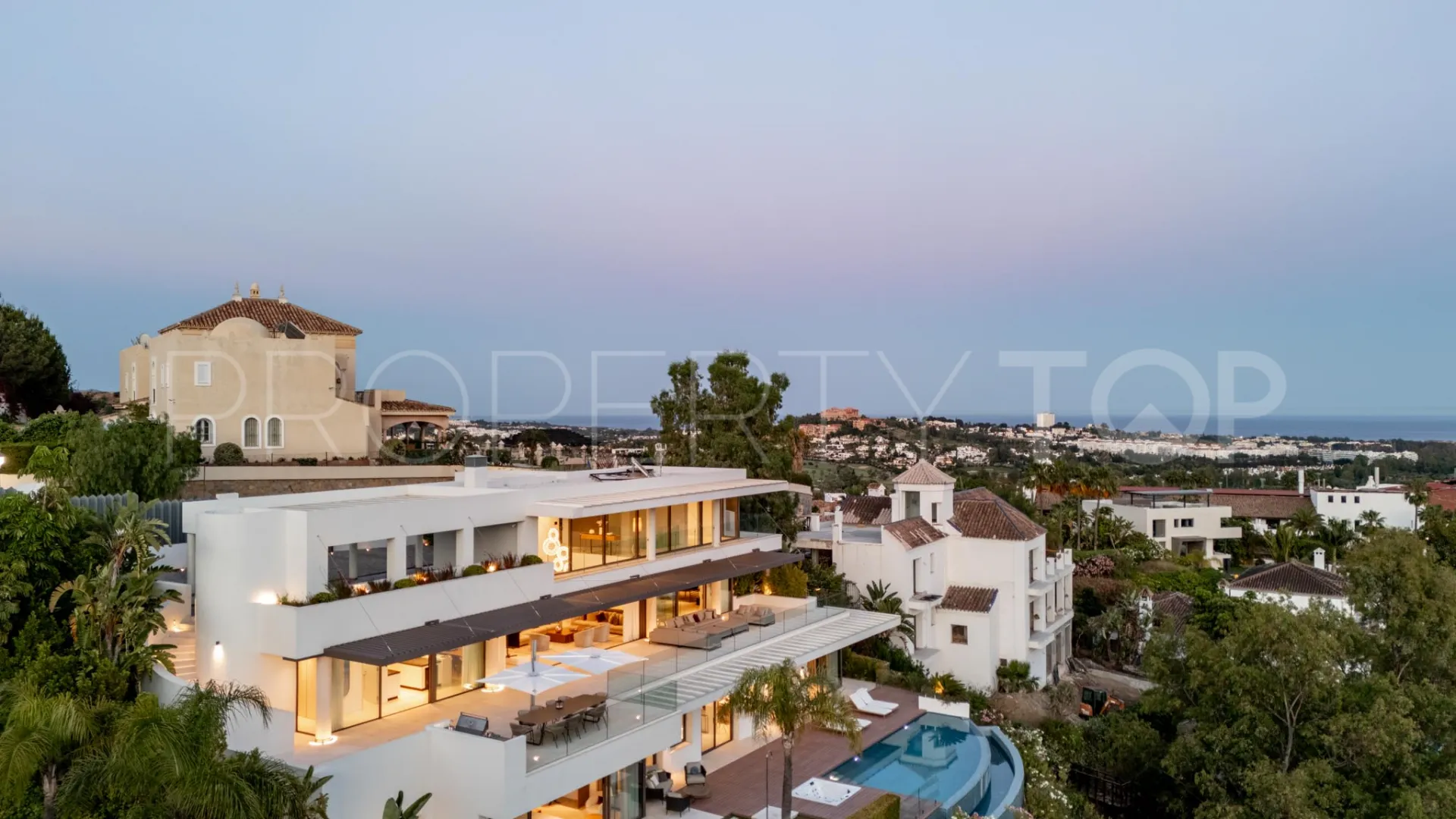 Se vende villa en La Quinta