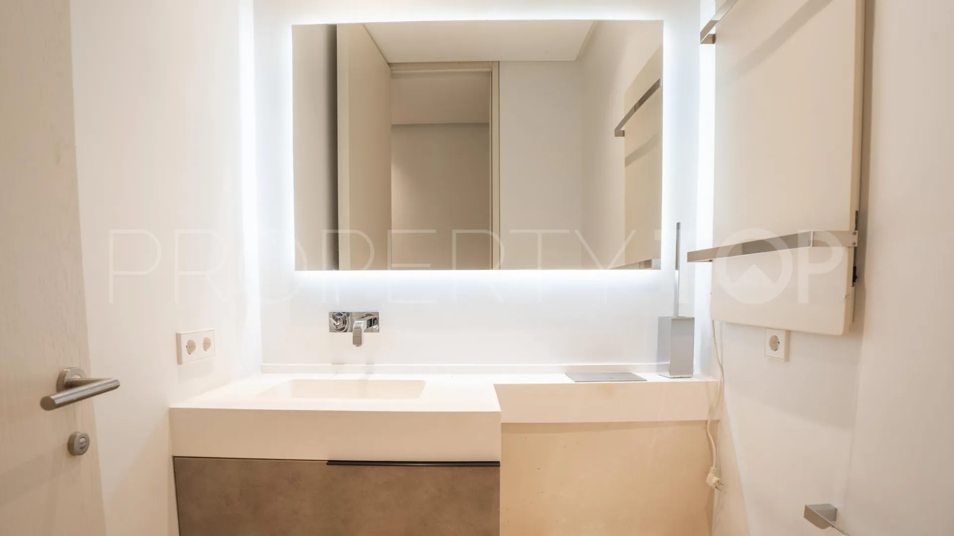 Se vende villa en La Quinta
