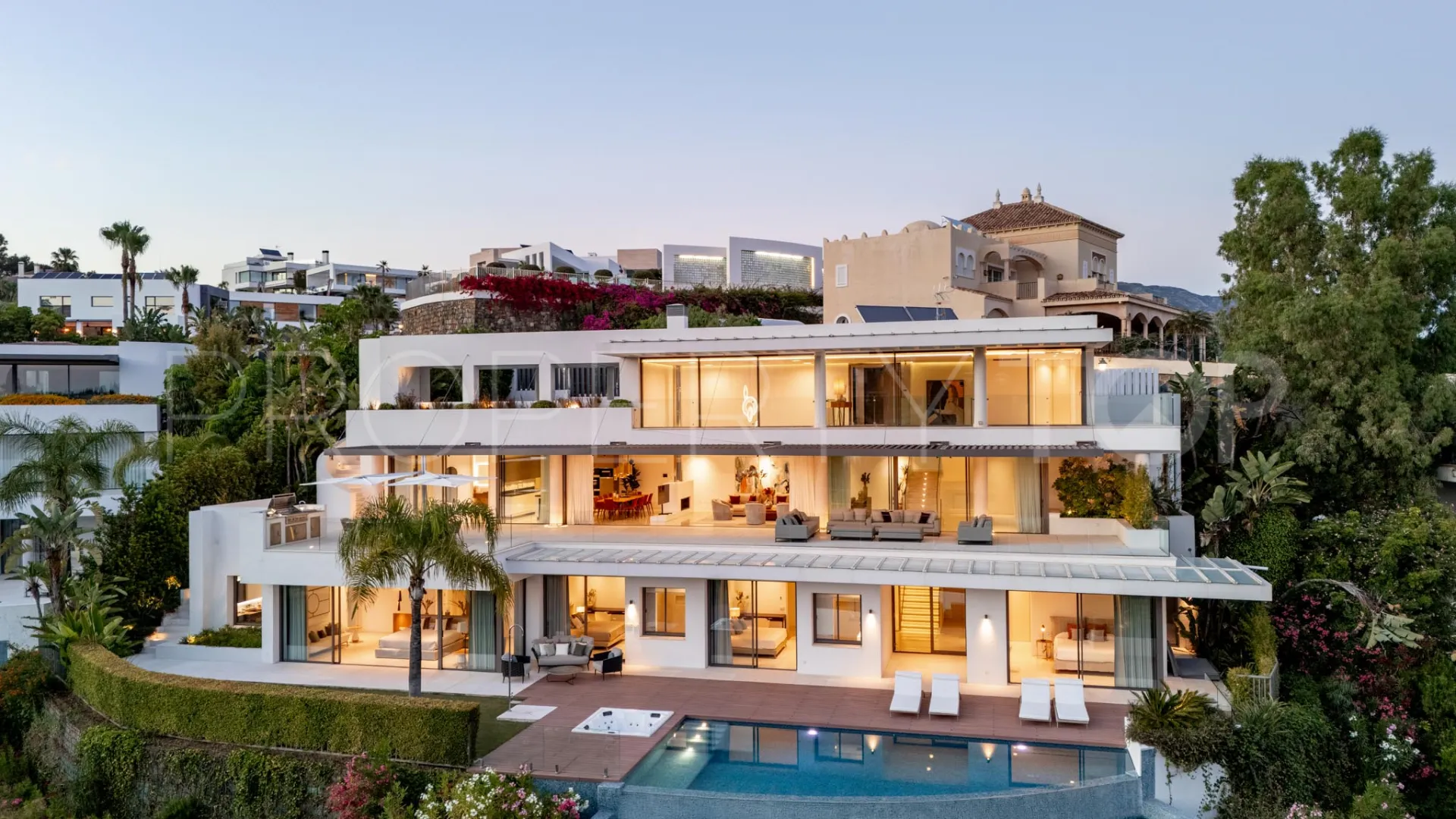 Se vende villa en La Quinta