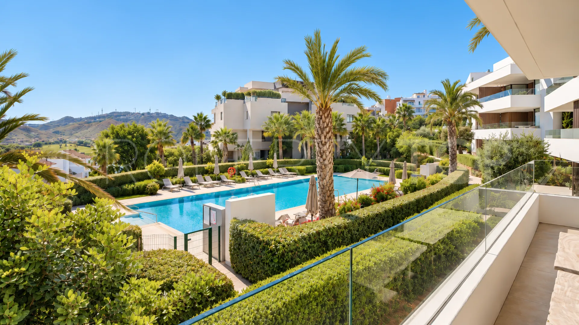 Comprar apartamento con 3 dormitorios en Los Arqueros