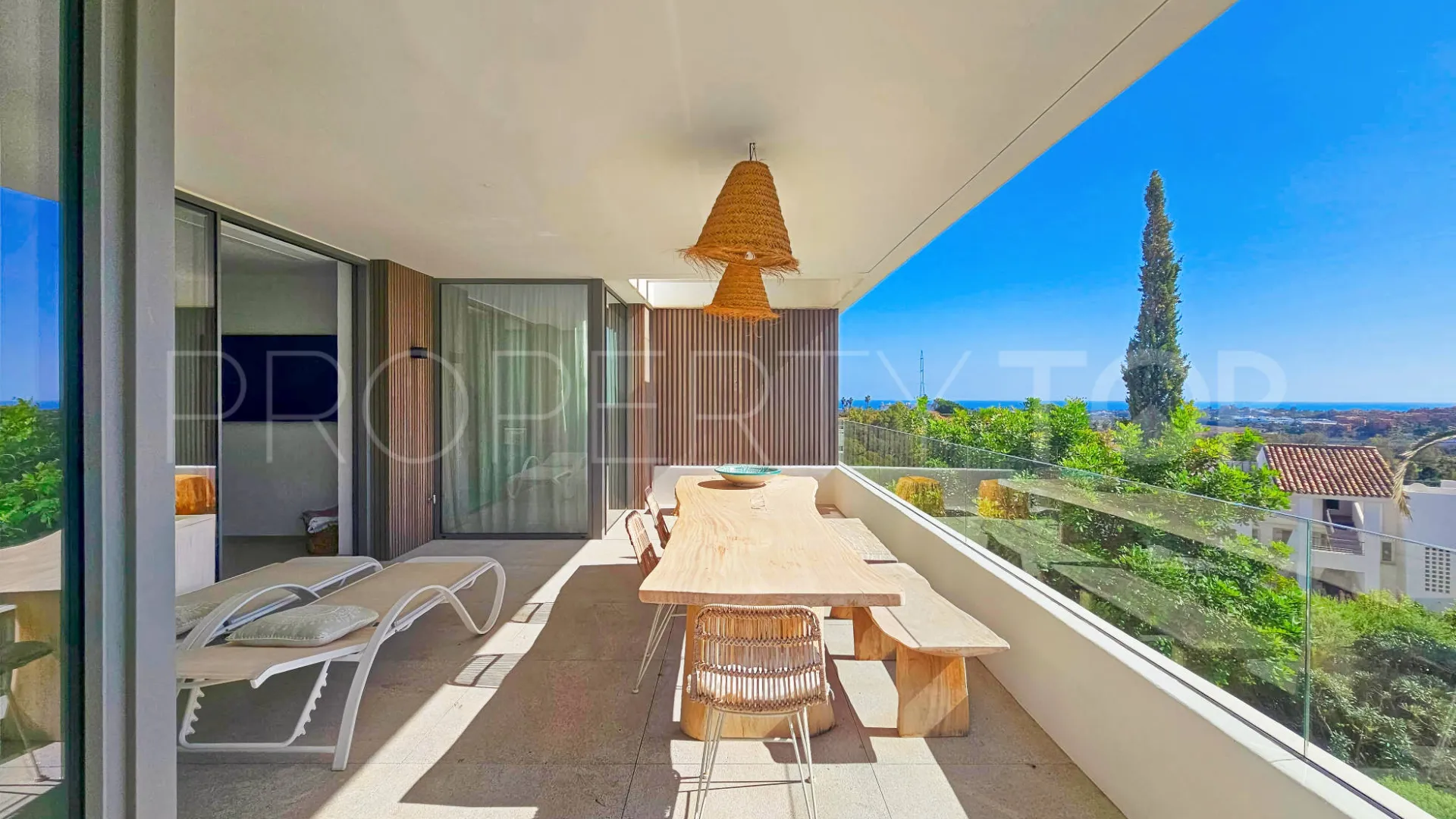Comprar apartamento con 3 dormitorios en Los Arqueros