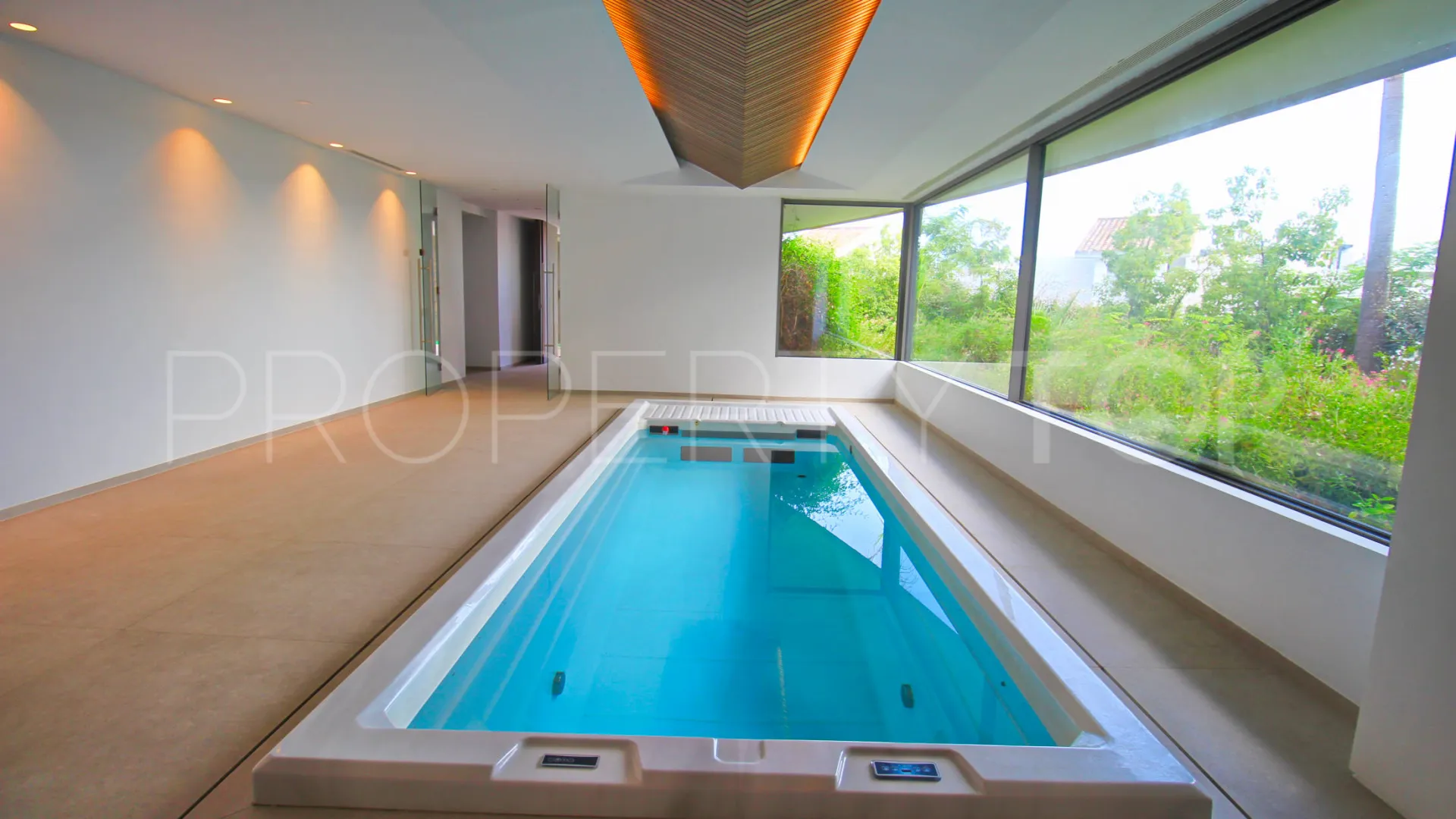 Comprar apartamento con 3 dormitorios en Los Arqueros