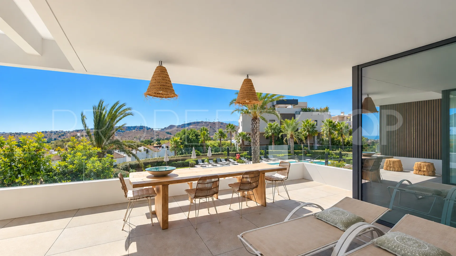 Comprar apartamento con 3 dormitorios en Los Arqueros