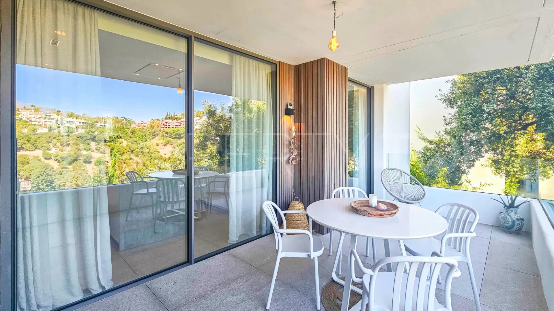 Comprar apartamento con 3 dormitorios en Los Arqueros