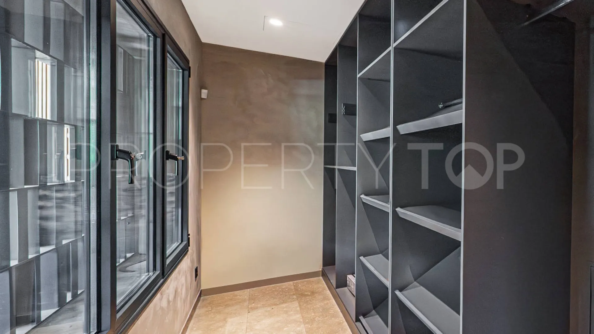 Guadalmina Baja, villa en venta