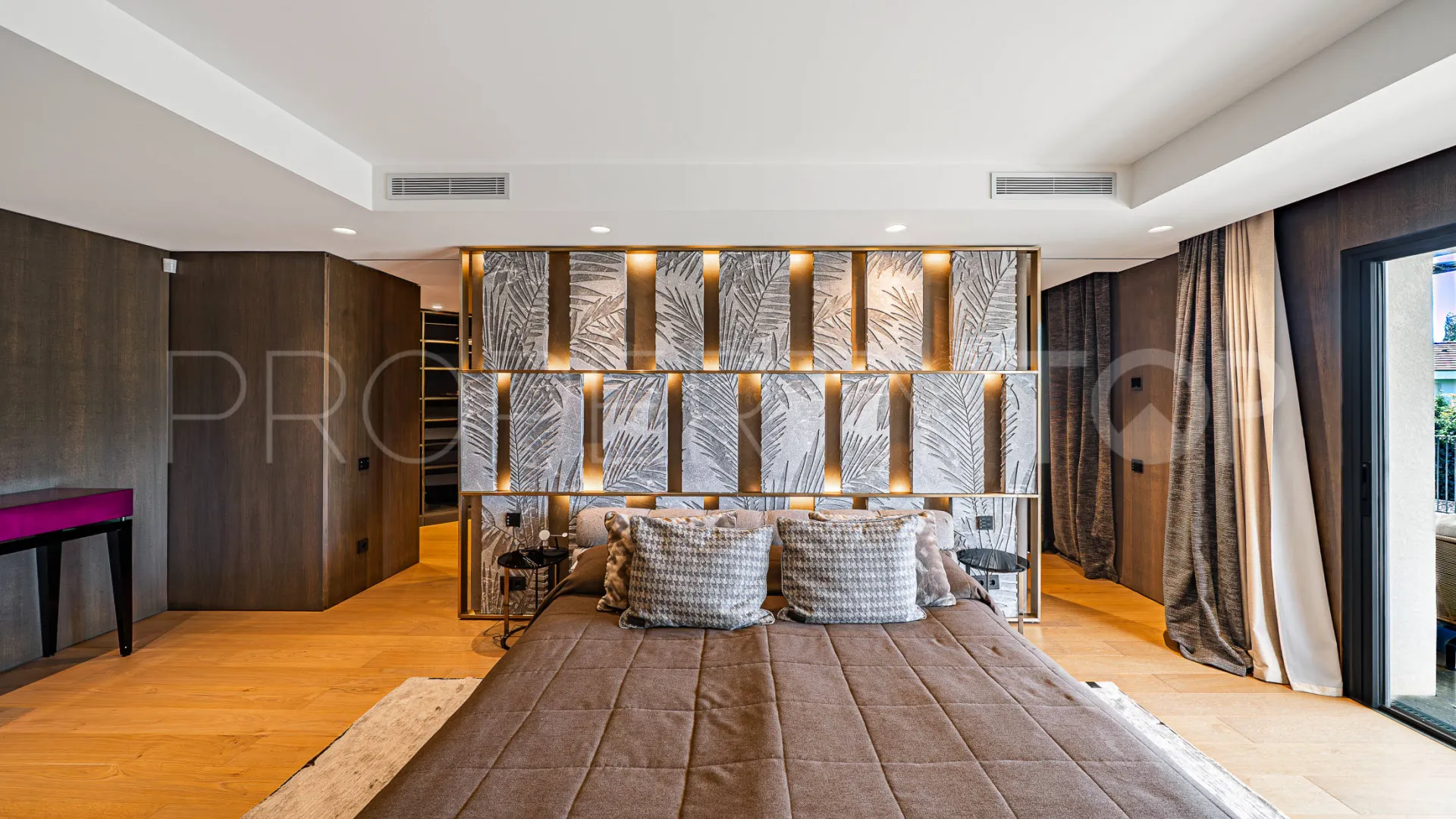 Guadalmina Baja, villa en venta