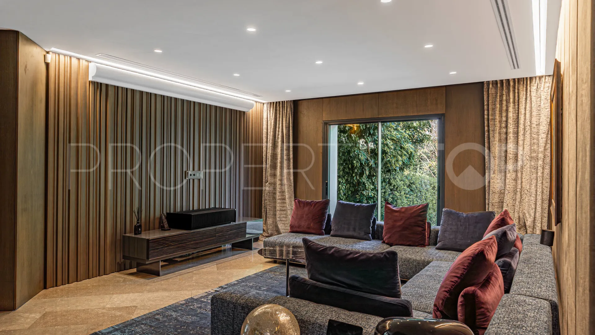 Guadalmina Baja, villa en venta
