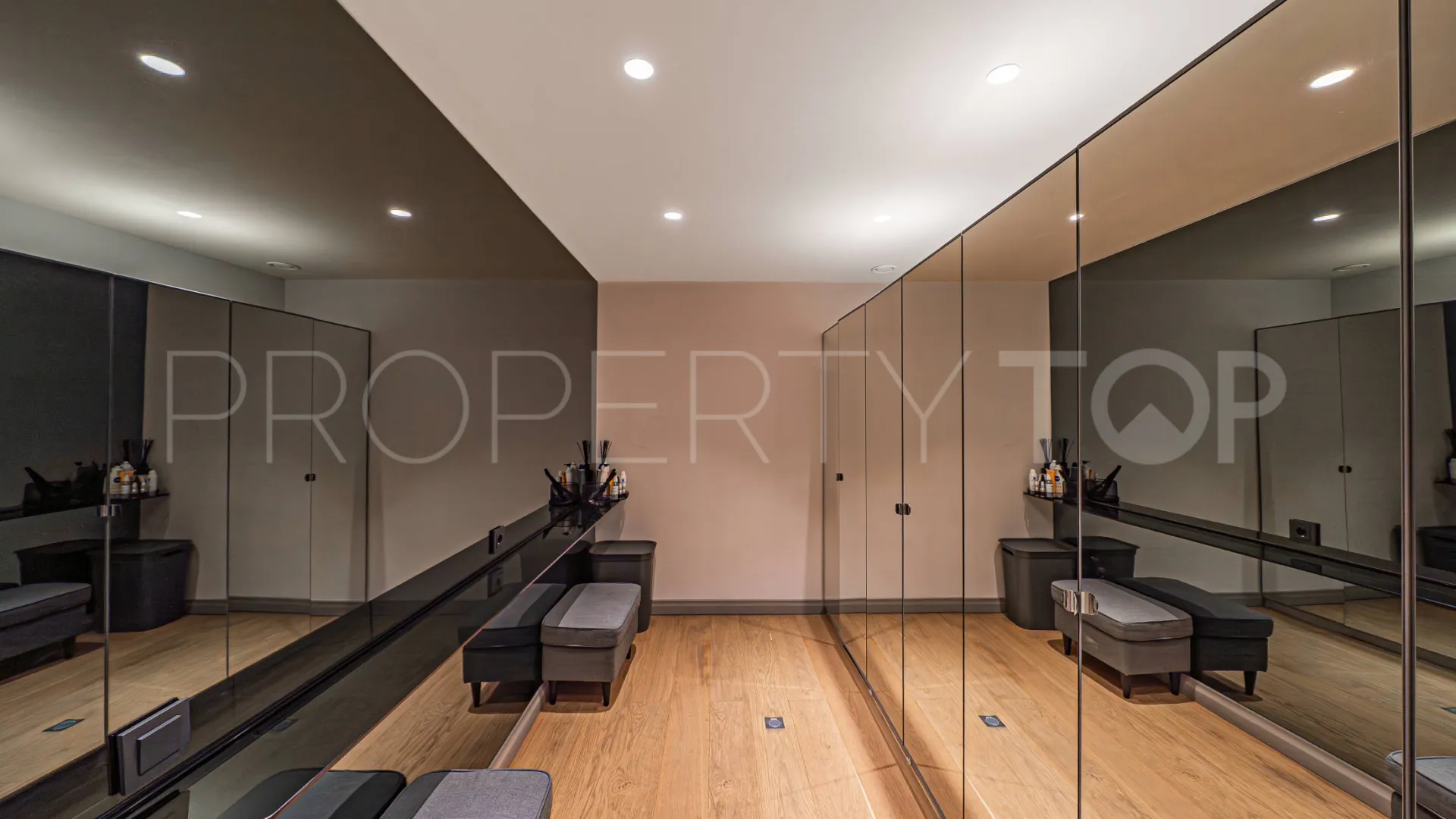 Guadalmina Baja, villa en venta