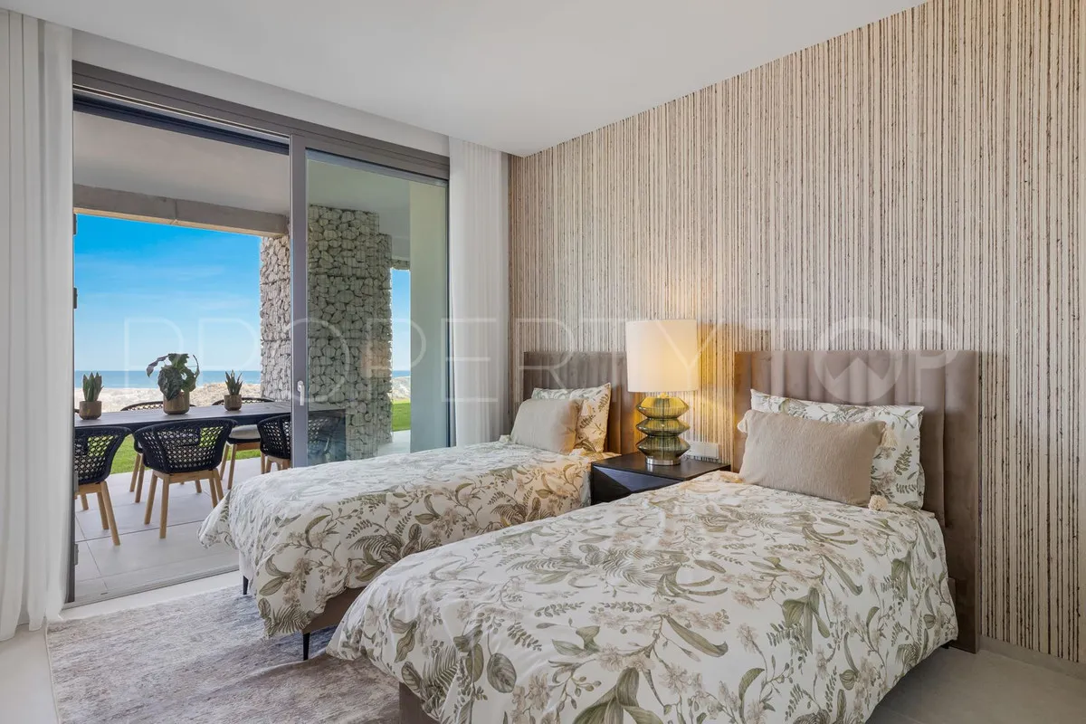 For sale Benahavis ground floor apartment with 2 bedrooms