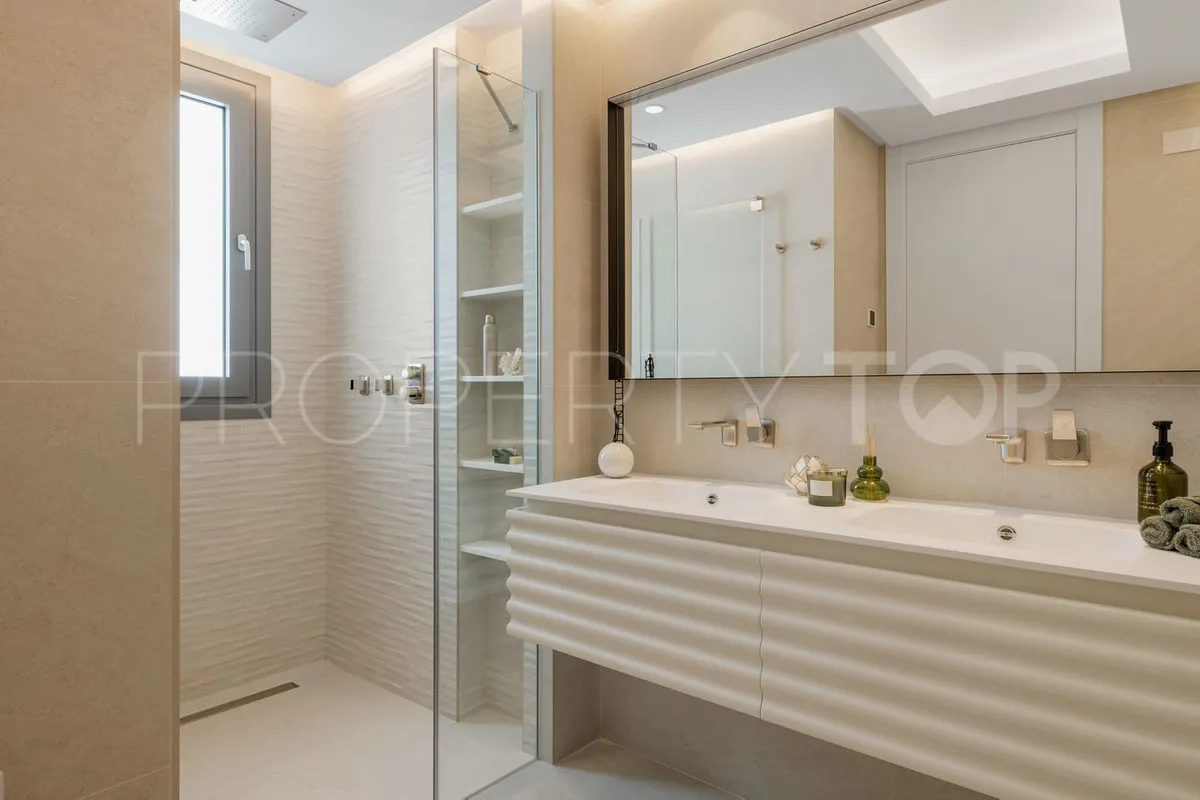 For sale Benahavis ground floor apartment with 2 bedrooms