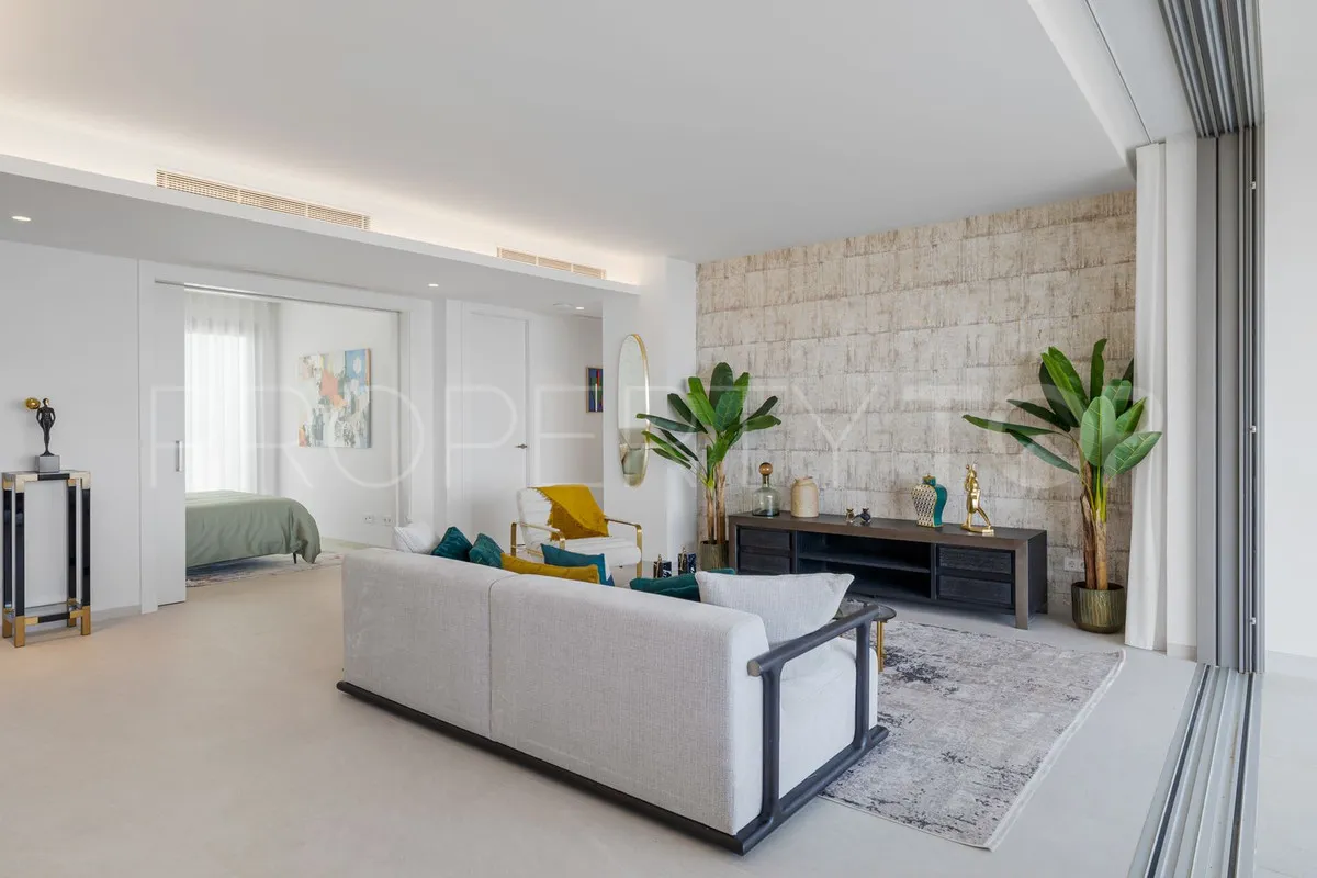 For sale Benahavis ground floor apartment with 2 bedrooms