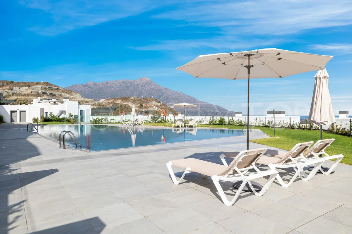 For sale Benahavis ground floor apartment with 2 bedrooms