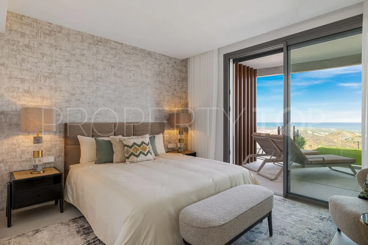 For sale Benahavis ground floor apartment with 2 bedrooms
