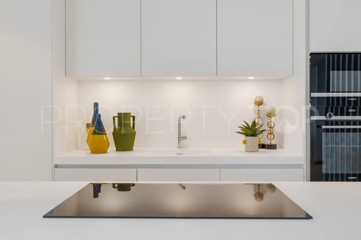 For sale Benahavis ground floor apartment with 2 bedrooms