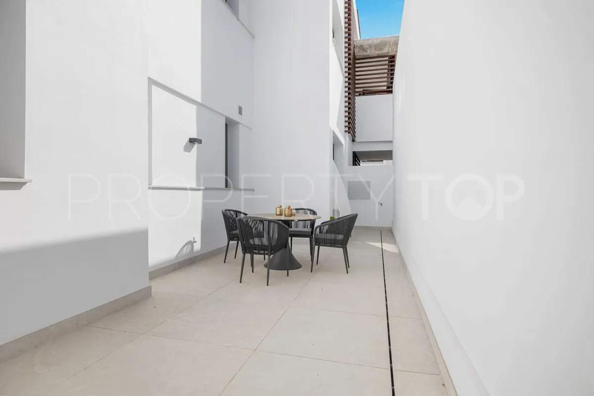 For sale Benahavis ground floor apartment with 2 bedrooms