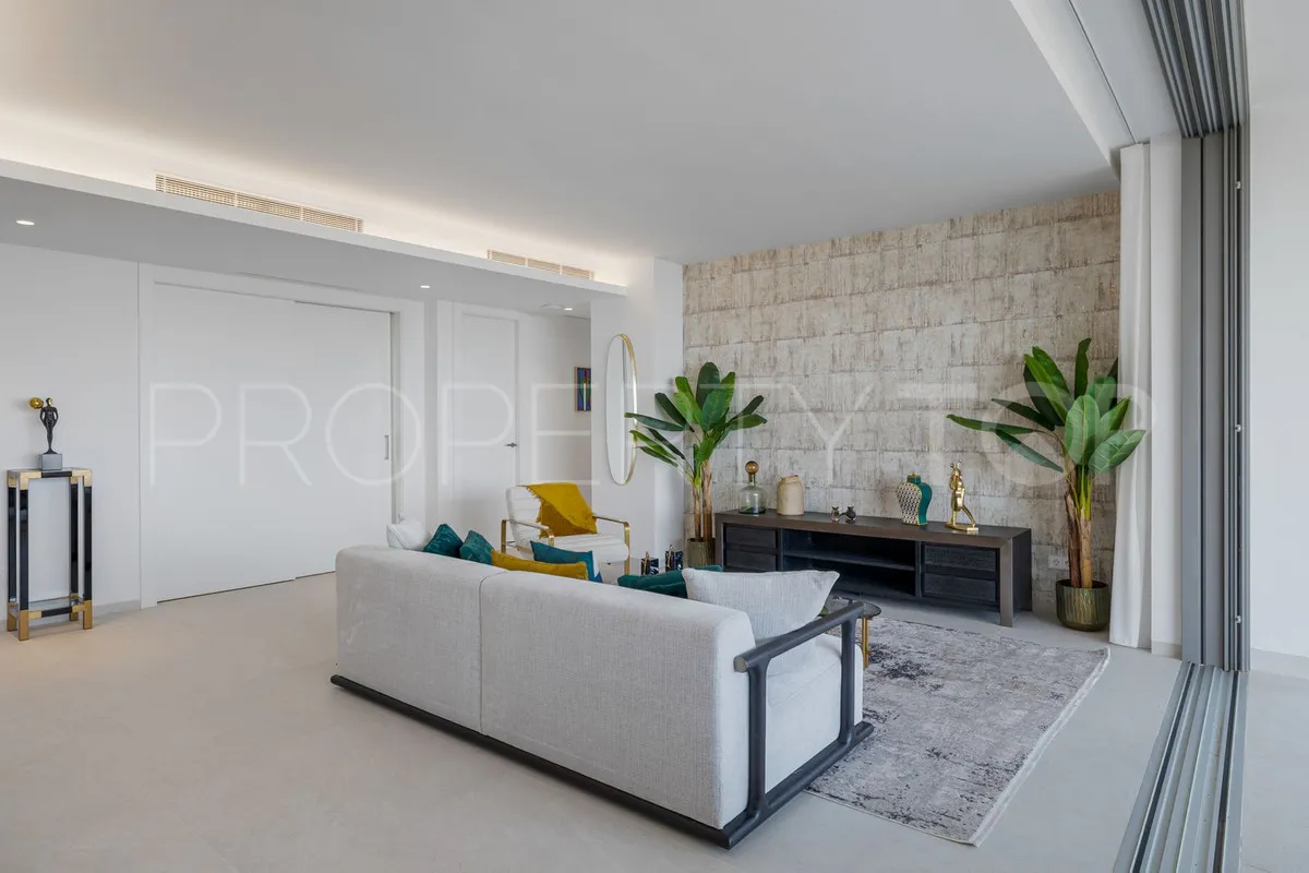 For sale Benahavis ground floor apartment with 2 bedrooms