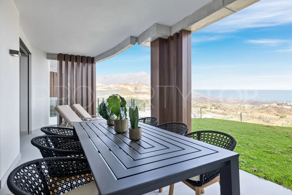 For sale Benahavis ground floor apartment with 2 bedrooms