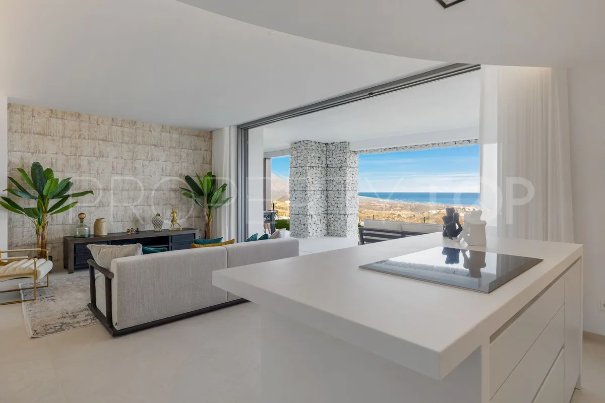 For sale Benahavis ground floor apartment with 2 bedrooms