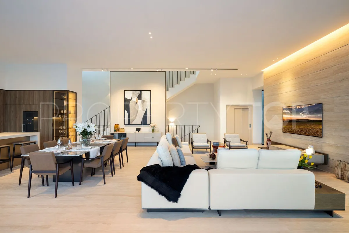 Villa in Benahavis for sale