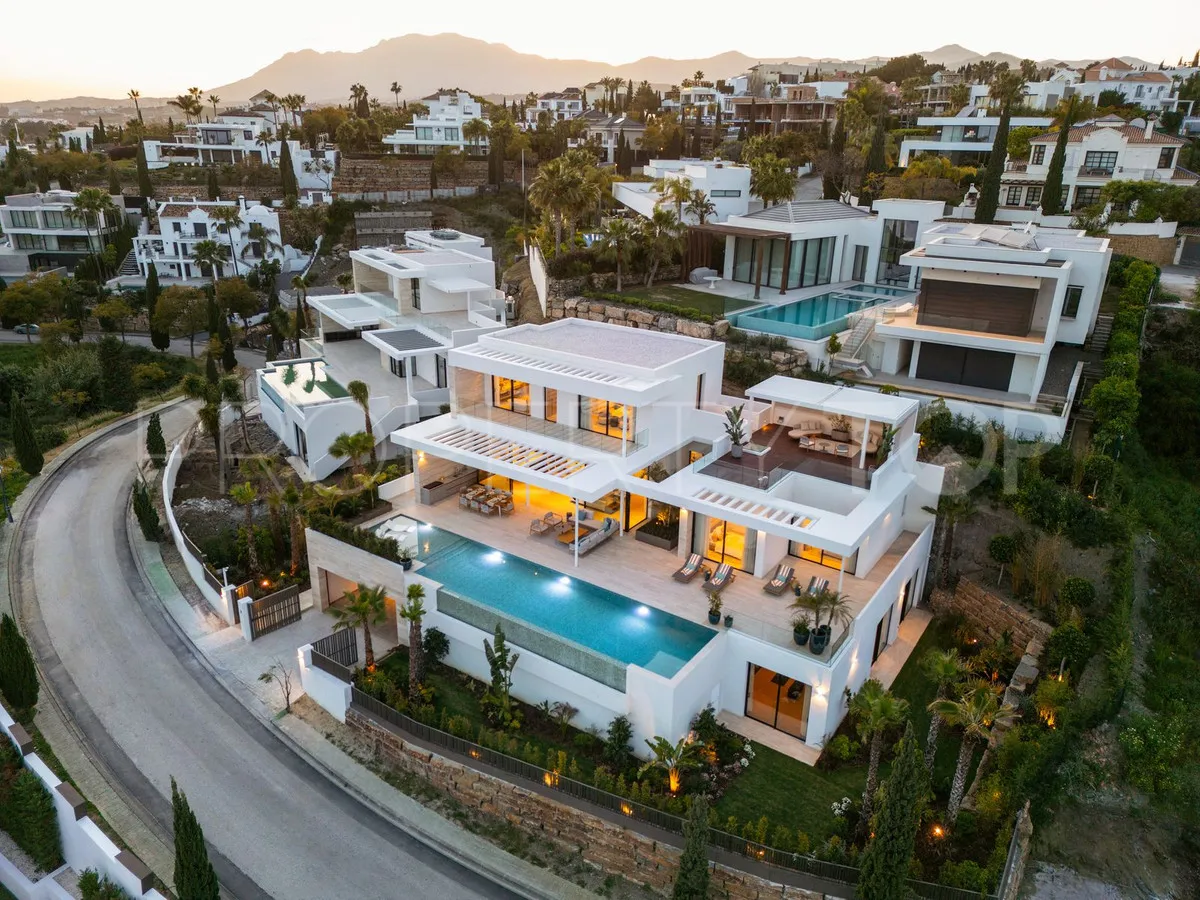 Villa in Benahavis for sale